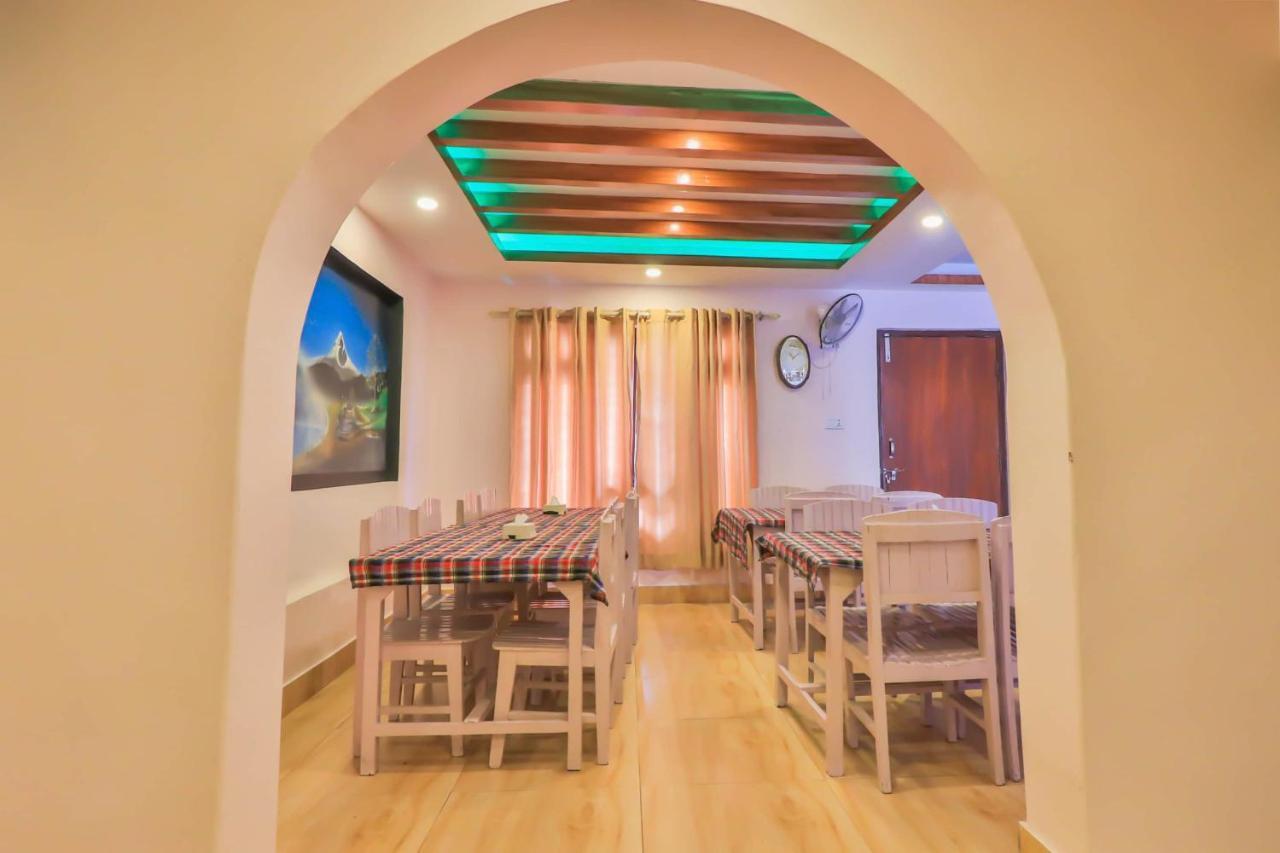 Hotel Alpine Villa Pokhara Kültér fotó