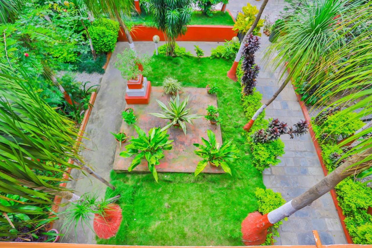 Hotel Alpine Villa Pokhara Kültér fotó