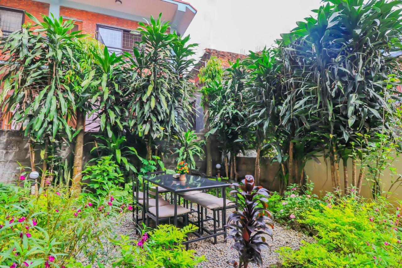 Hotel Alpine Villa Pokhara Kültér fotó